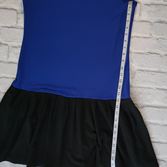 Dots Blue And Black Peplum top Sz M with drop waist sleeveless - Picture 6 of 9